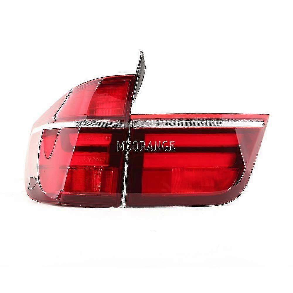 Feux arrière avec feu stop, clignotant et feu antibrouillard arrière pour BMW X5 E70 (2008-2013).