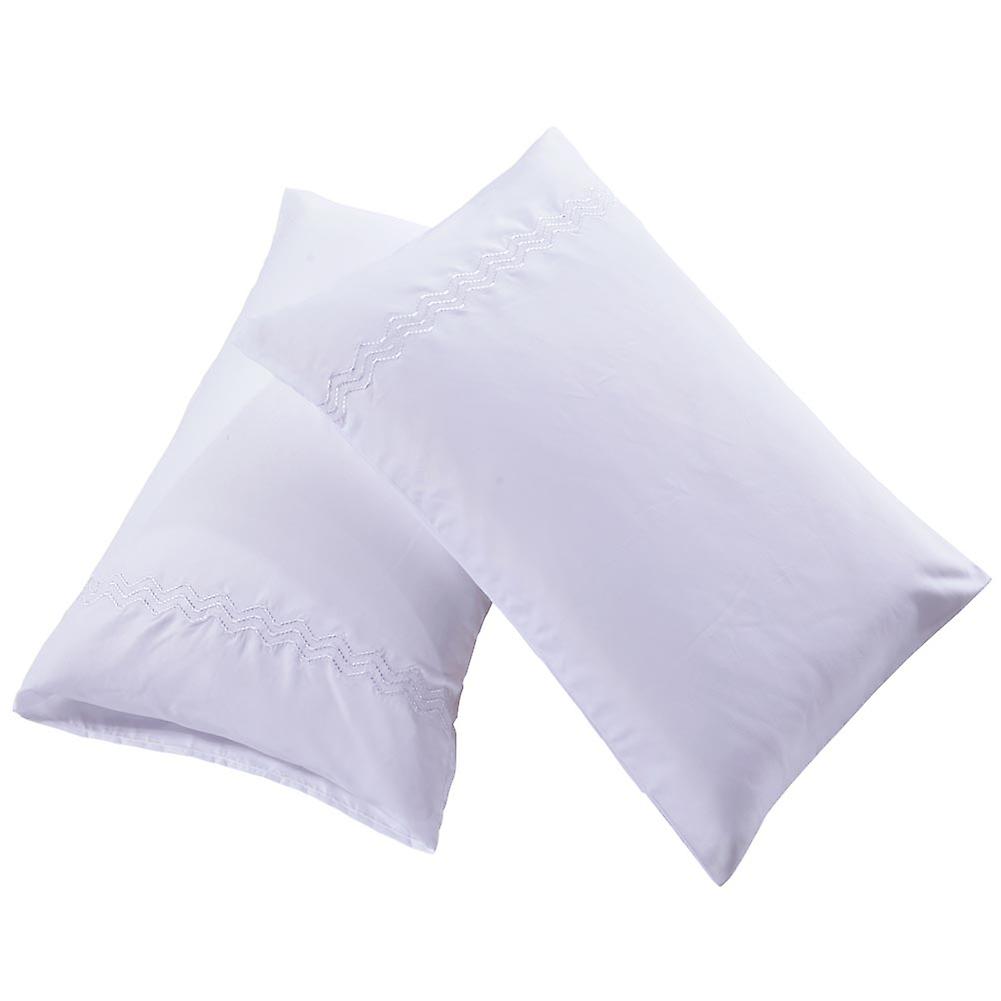 2pcs Polyester Breathable Dustproof Pillowcase Pillow Case (White Queen)