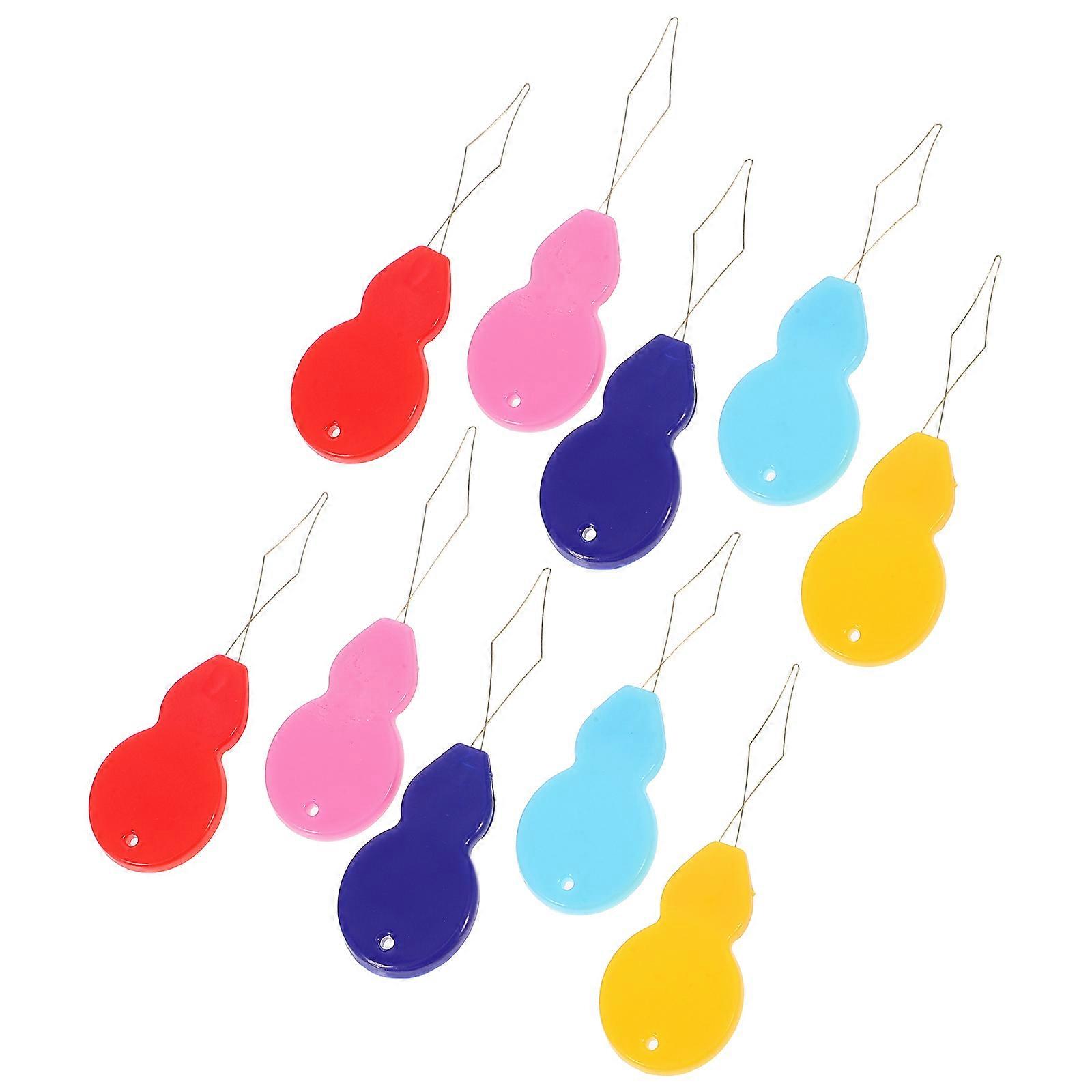 Plastic Sewing Needle Inserter With Bright Color Loop Shape For Elderly People 10Pcs