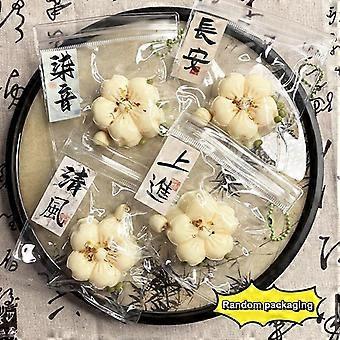Cute Simulation Flower Cake Squishy Toy Mochi Pinching Toy Squeeze Stress Relief Toys Slow Rebound Decompression Toys Gifts