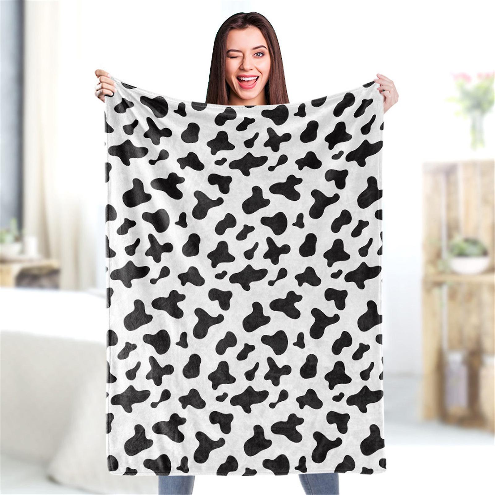 Plush Blanket Black White Cow Pattern Soft Comfortable Skin Friendly Breathable Large Polyester Blanket 120x150cm
