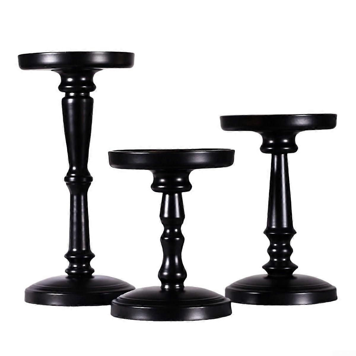 Candle holder to create a focal point at your next event (black)