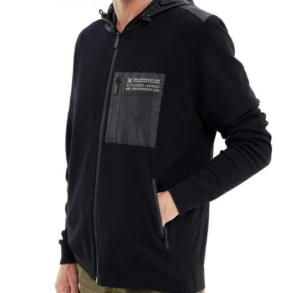 Münchenin neuletakki Bari takit