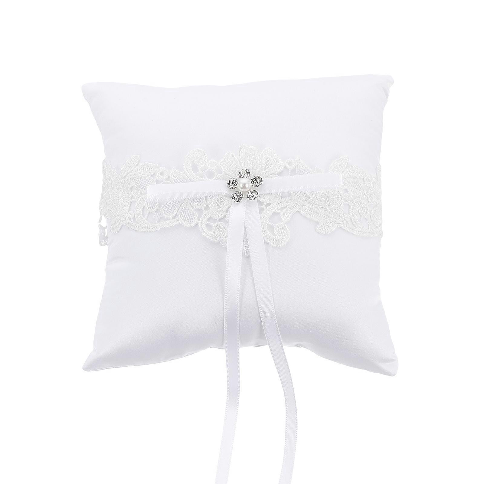 Romantic Lace Ring Holder Pillow with Bowknot Decoration, Elegant Wedding Ring Cushion for Engagement Ceremony for Protection and Decoration