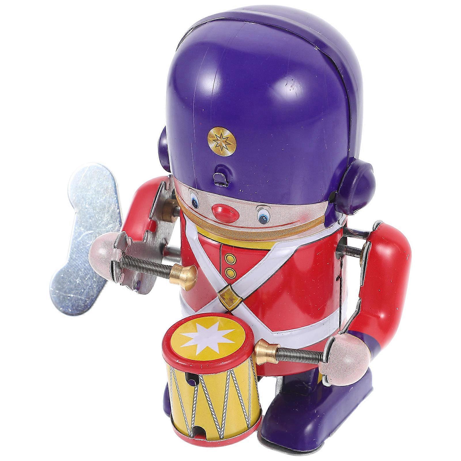 Funny Wind-Up Toy Iron Robot Shape Enhance Imagination 7X7X9.5CM Retro Style 1Pcs