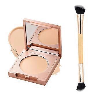 This concealer has a lightweight, smudge-proof texture that naturally covers skin imperfections, creating a radiant complexion. Color: Natural.