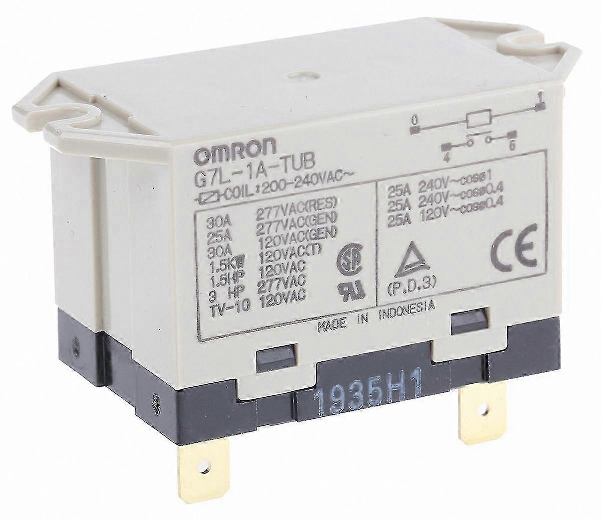 240V AC 30A SPST Relay Panel Mount G7L Series