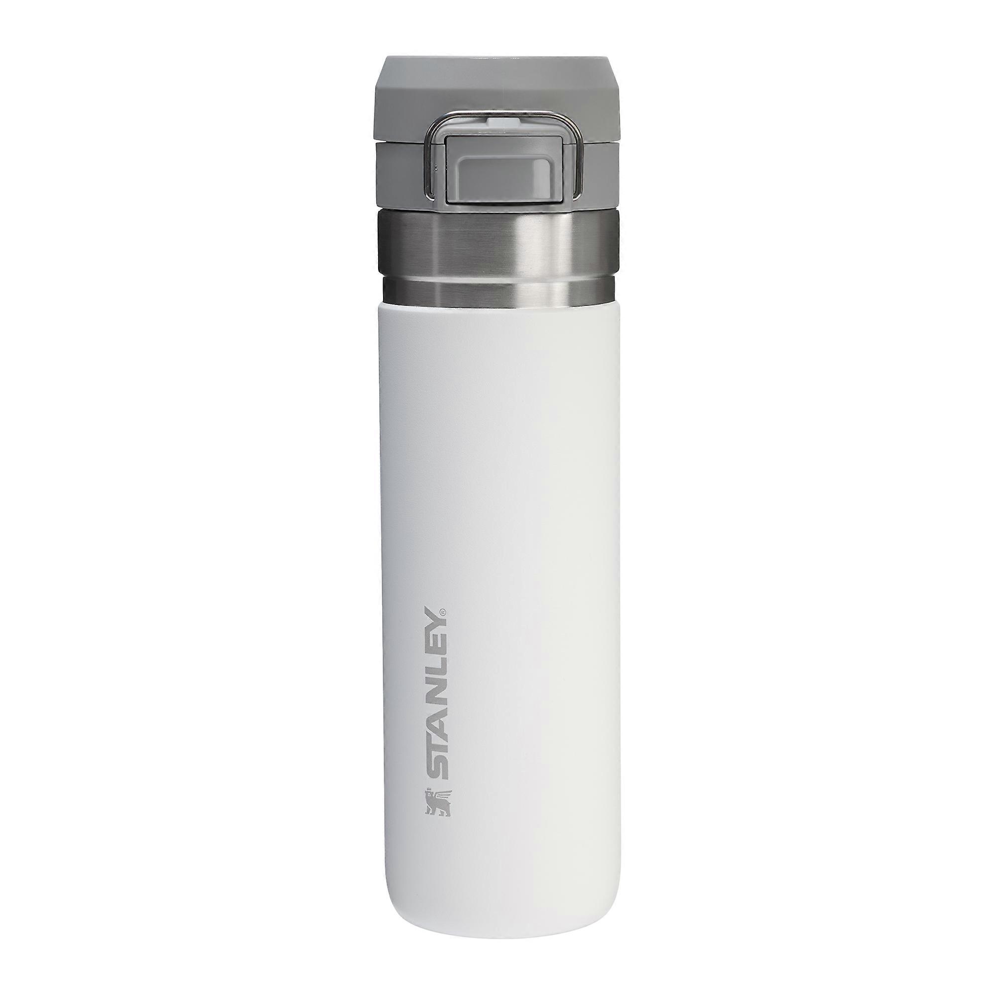 Stanley - Quick-Flip Water Bottle 0.7L