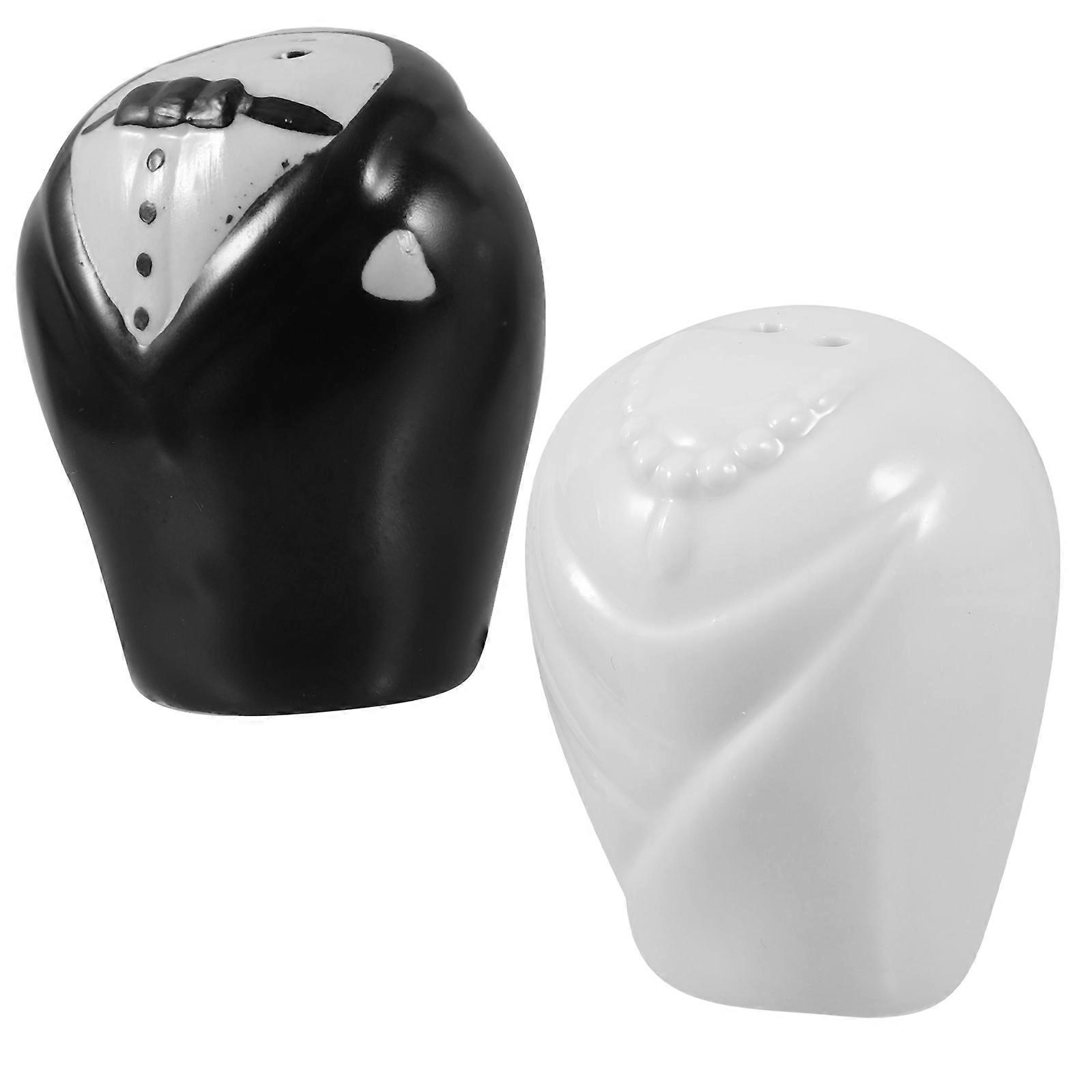 Bridegroom Bride Ceramic Pepper Shakers for Kitchen Use 1Pair Set