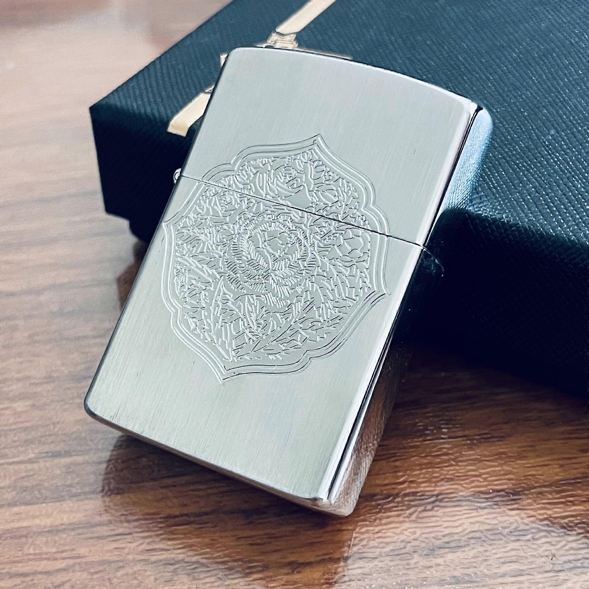 Brass Kerosene Windproof Lighter Personality Creative Color Split Gift Lighter Classic Coal Machine