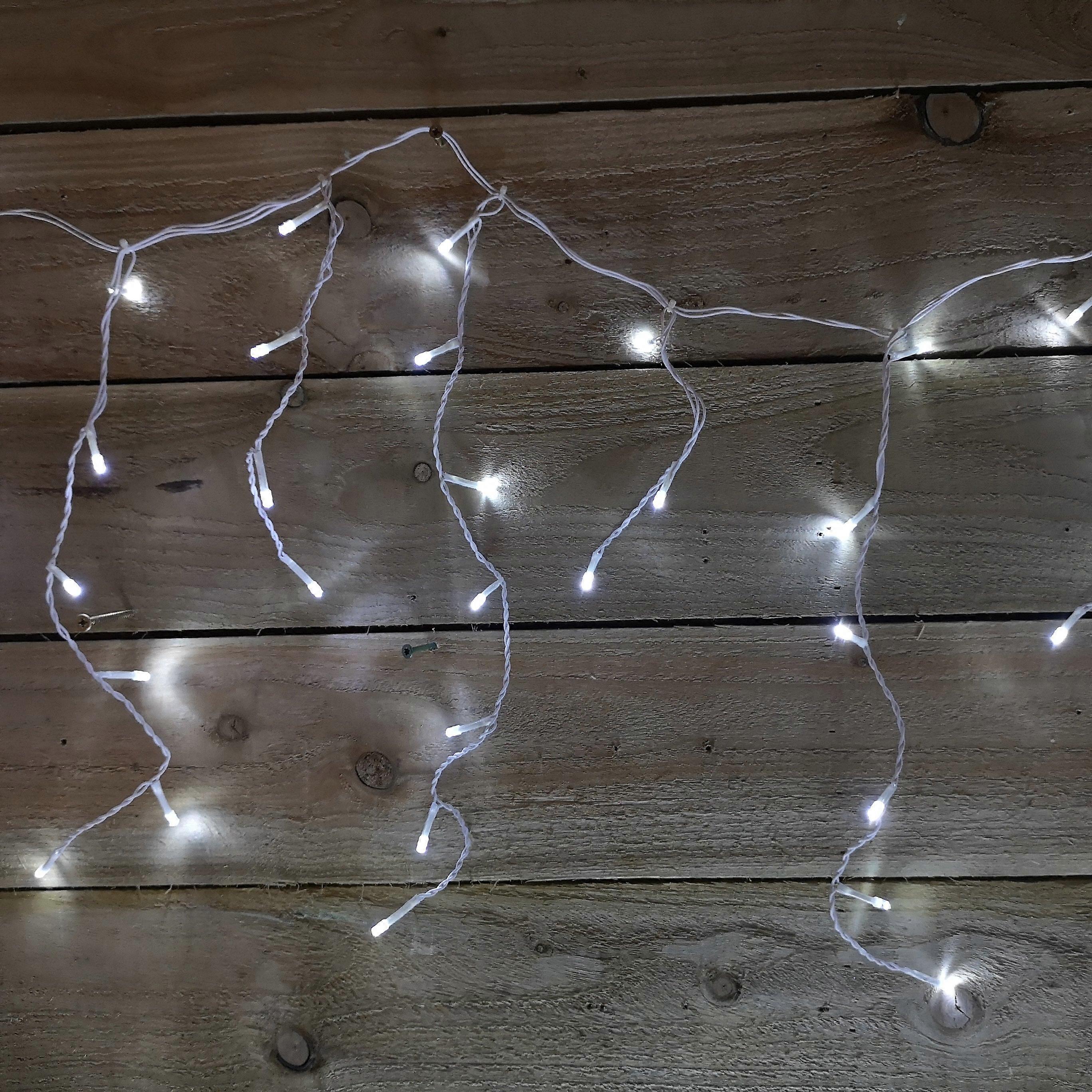 2000 Led Icicle Chaser Lights - White