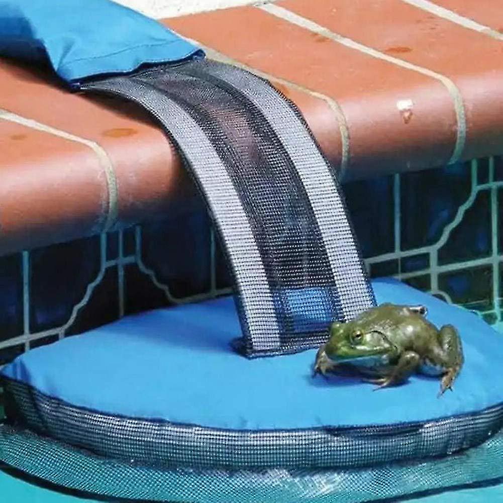 Animal Saving Escape Ramp For Pools & Spas | For All Small Animals Entering The Pool | Heavy Duty Material & Long Lasting | Reduces Pool Maintenance