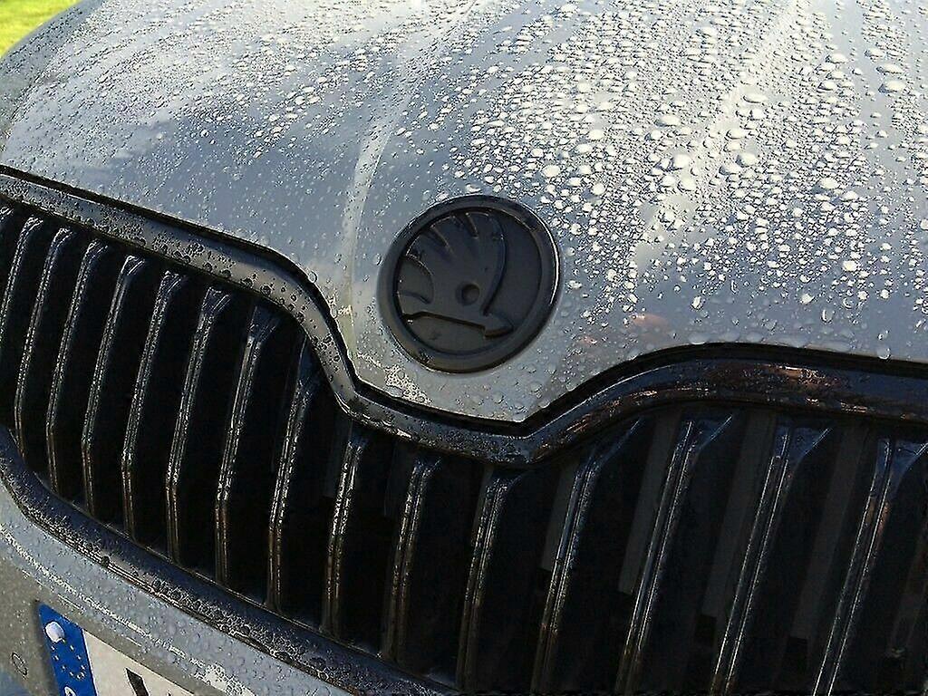 Badge d’emblème noir de 90 mm Coffre de capot avant adhésif de 3 m pour les modèles skoda