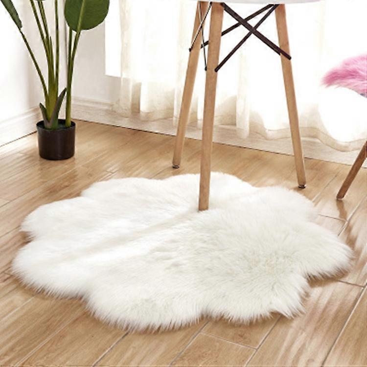 Faux Sheepskin Wool Rug,(White, 45 x 45CM)