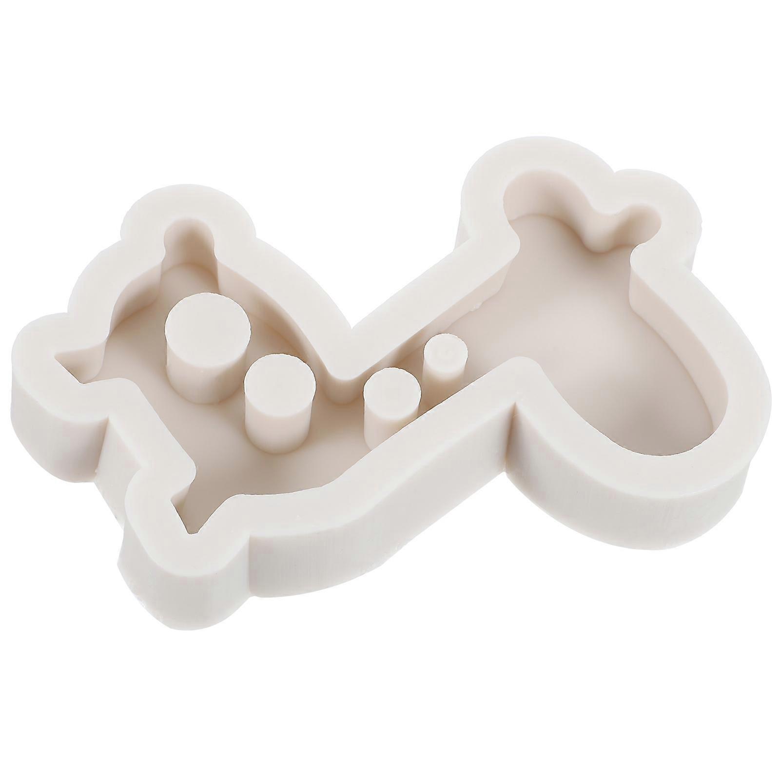 Creative Giraffe Silicone Cake Mold for Baking and Crafts Perfect for Gifts and Personal Use in White