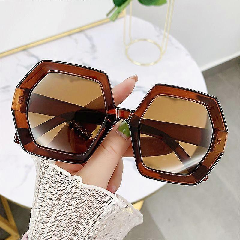 2022 Newest Design Irregular Frame Oversized Sunglasses Women Sun Glasses Trendy Anti-Reflective Gradient Shades Eyewear Summer