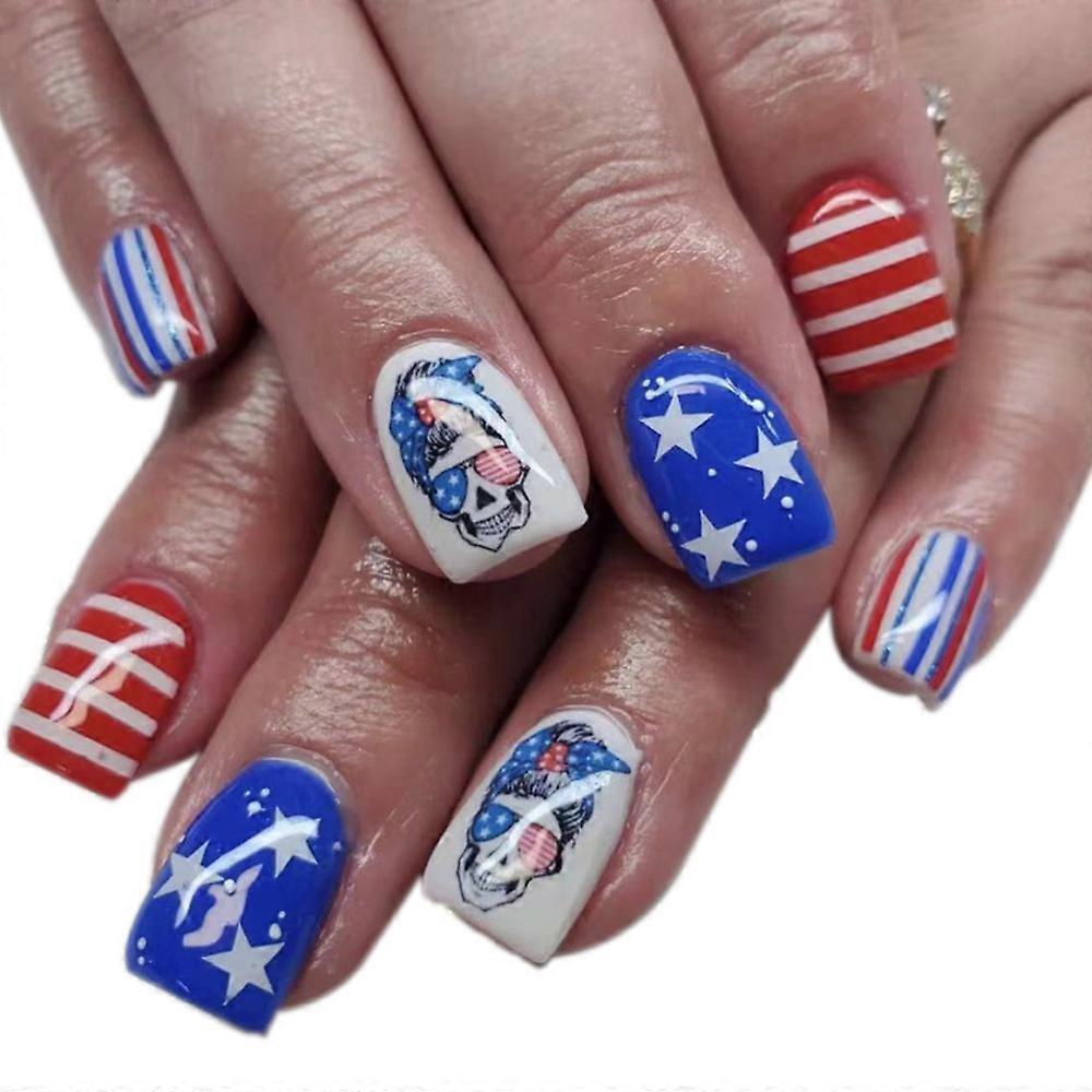 Salon-Quality Short Square Star-Patterned Coffin Nails