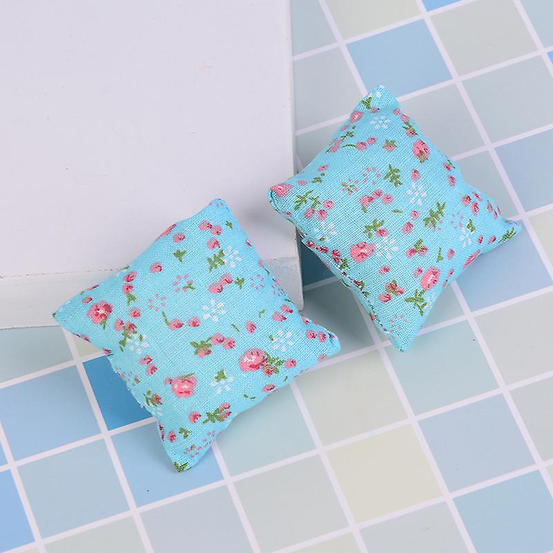 2pcs Flower Pillow Cushions For Sofa Couch Bed 1/12 Dollhouse Miniature
