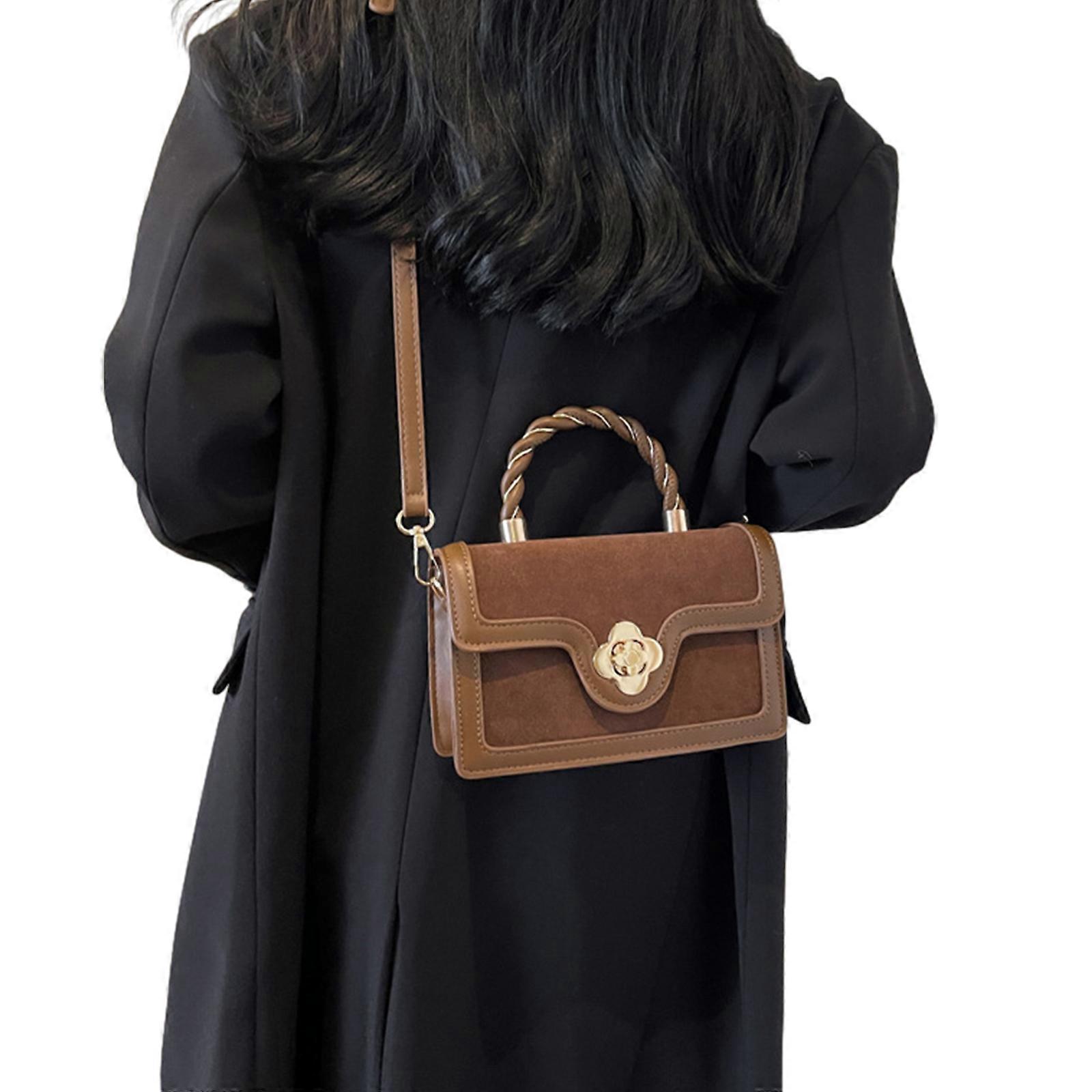 Trendig Matt Axelväska för Kvinnor Kompakt Crossbody Handväska Perfekt för semester och shopping brun