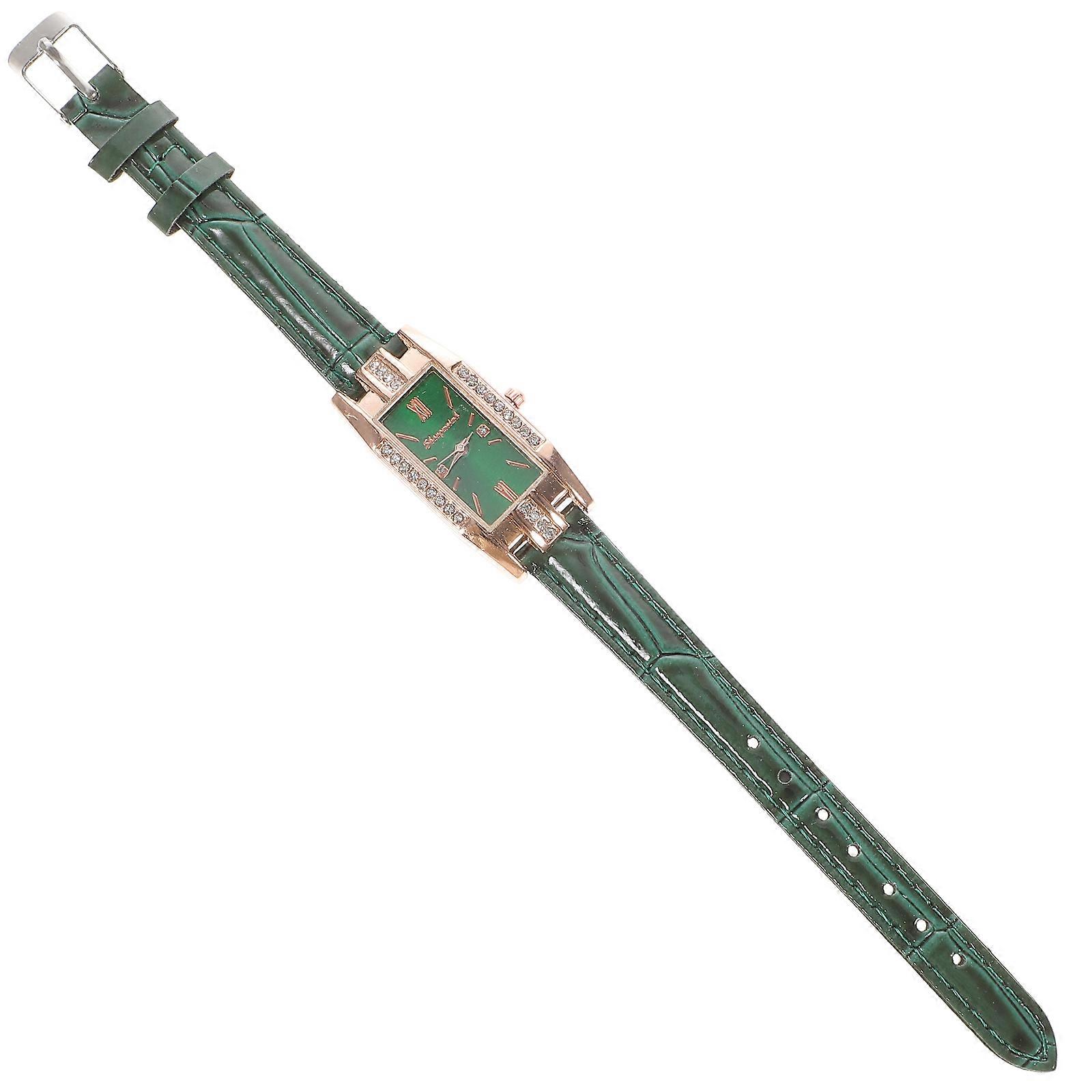 Women's Chic Quartz Watch with Roman Numerals, Elegant Green Dial and Comfortable Strap, Durable Fashion Accessory for All Occasions