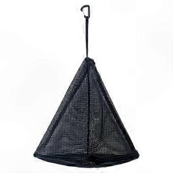 Space-Saving Foldable Storage: PVC Triangle Drying Net with Hanging Rope, Compact Organizer for Outdoor Camping, BBQ & Picnic