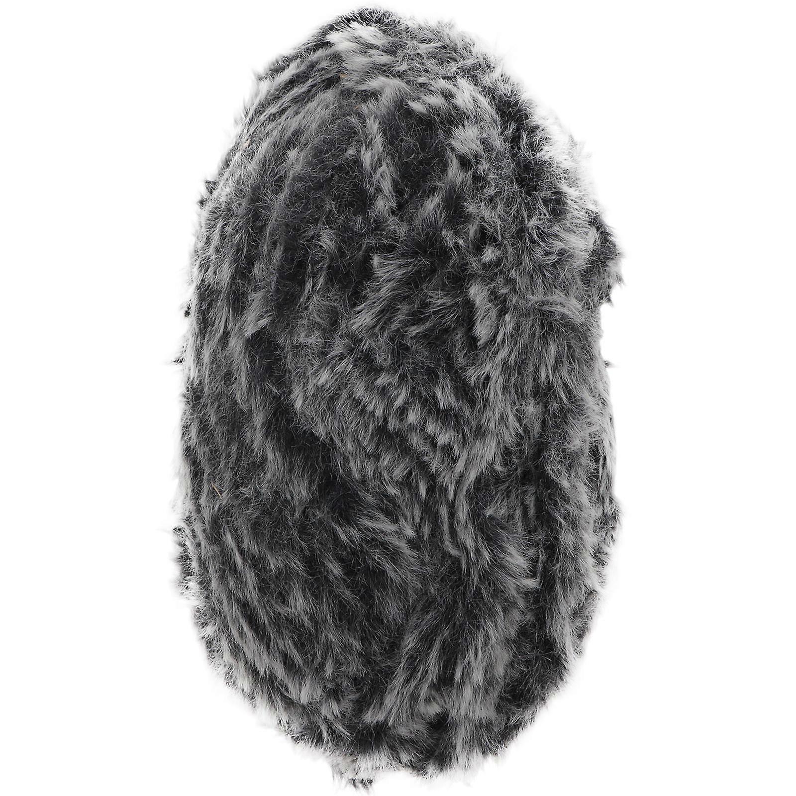 Faux Yarn for Crocheting Super Soft and Smooth Black Polyester Chunky Yarn for Decoration 0.5kg