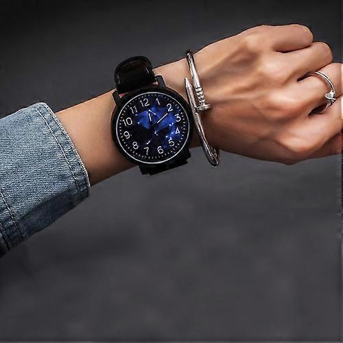 Waterproof Retro PU Leather Strap Quartz Watch