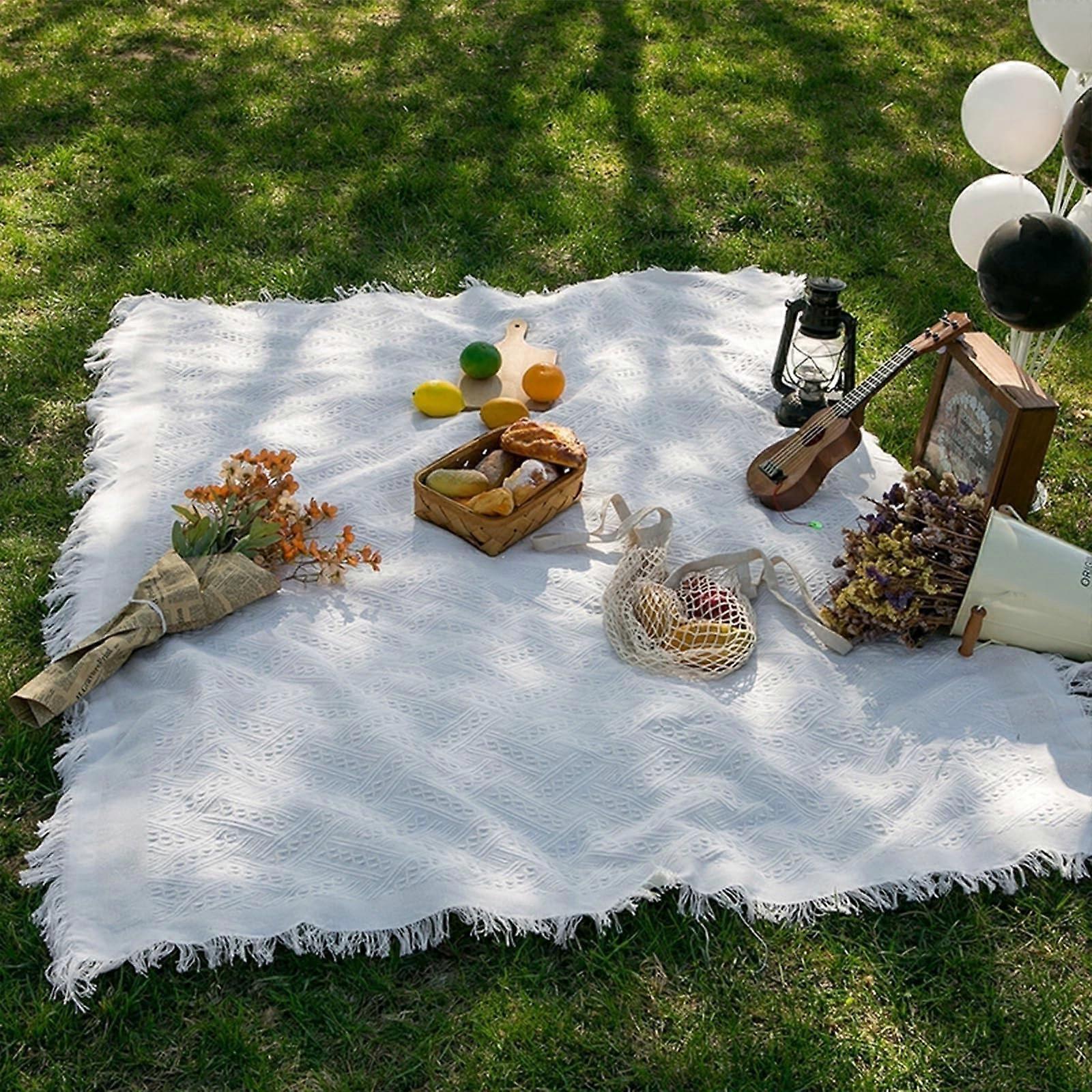 Picnic Blanket Luxurious ExtraLarge Foldable Portable Design White 90x180 Cm For Beach Camping Grass Adventures