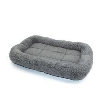 Waterproof Soft Fleece Pet Blanket for Dogs and Cats Warm Washable Couch and Bed Mat