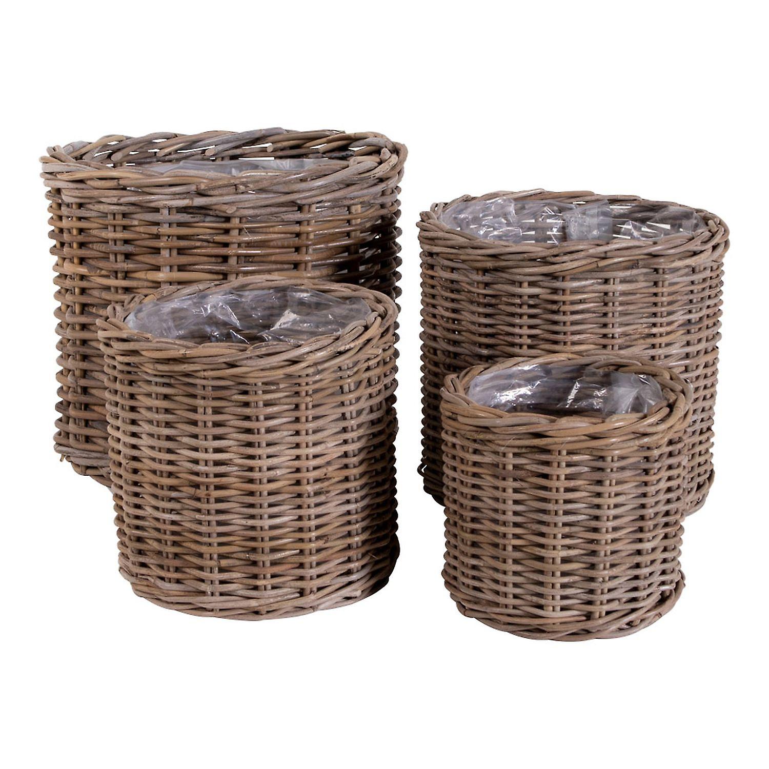 2 rattan baskets with plastic interior