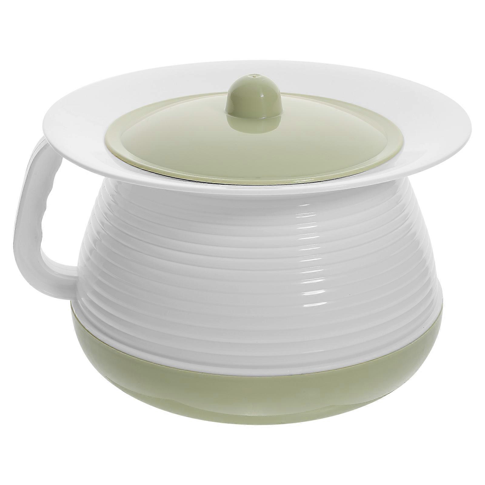 1 Set Plastic Spittoon Convenient Toilet Portable Spittoon Practical Chamber Pot