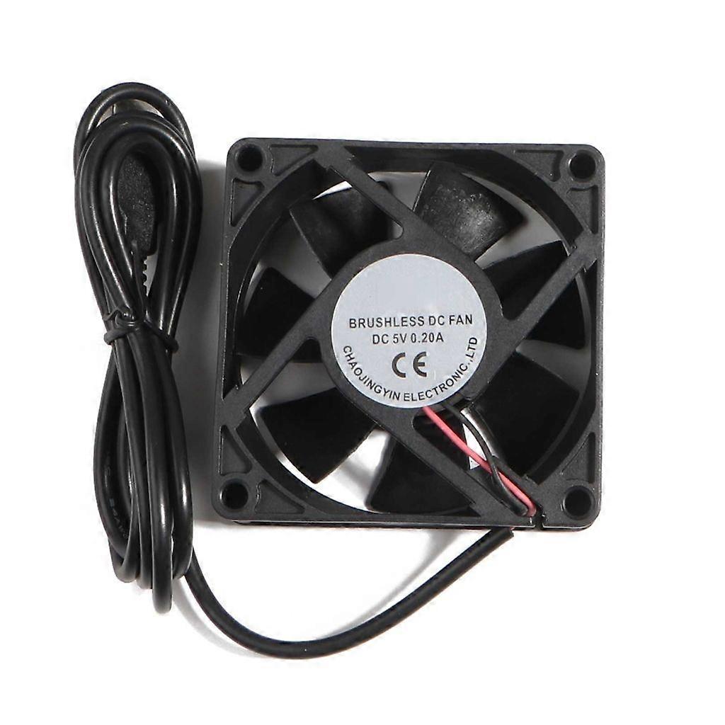 DC 5V USB-liitin PC-tuuletin jäähdytin jäähdytyselementti pakokaasu CPU jäähdytystuuletin 70x70mm