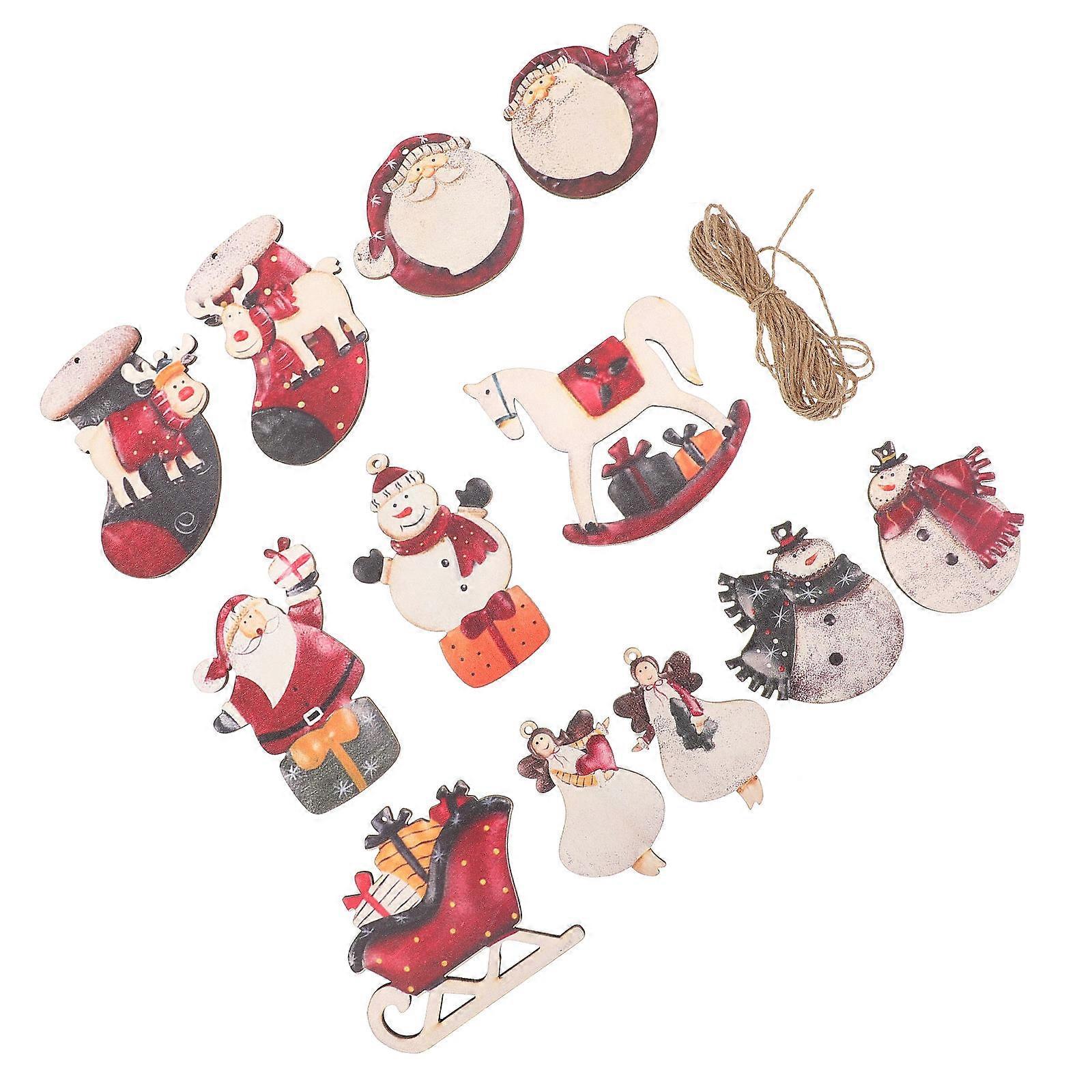 معلقات شجرة عيد الميلاد الملونة المتنوعة 12 قطعة عناصر زخرفية لحفلة عيد الميلاد والديكور المنزلي لخلق جو احتفالي