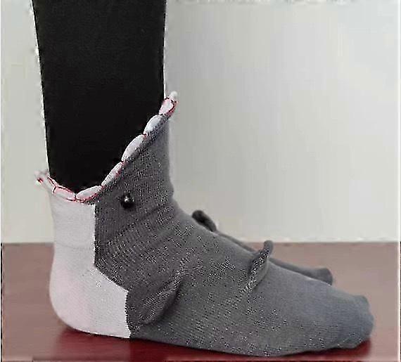 3D animal socks knitted with fun patterns for winter