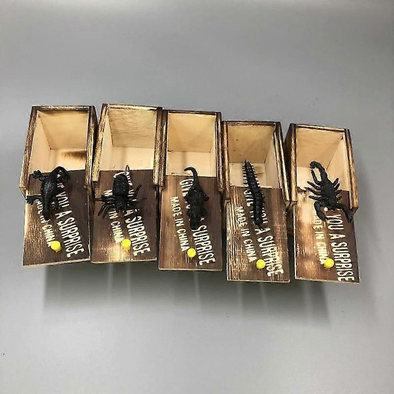 realistic spider scare box prank gift
