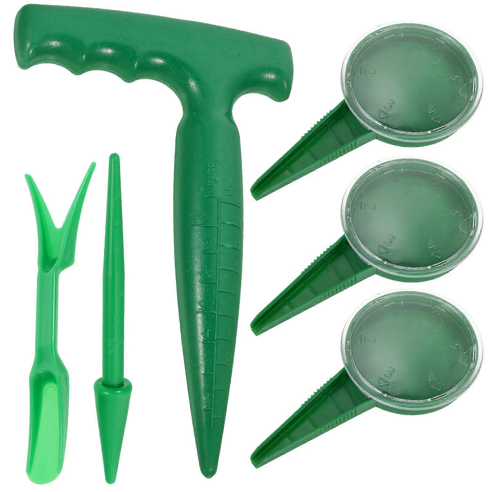 Green Plastic Garden Spreader for Lawn Sowing Easy to Adjust Seed Dispenser Tool 1 Set