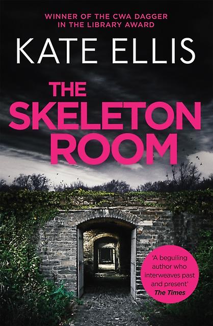 The Skeleton Room by Kate Ellis Paperback