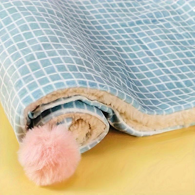 1pc All-season Universal Cat Flannel Blanket, Comfortable Warm Plush Cat Sleeping Mat Pet Throw Blanket With Plush Ball