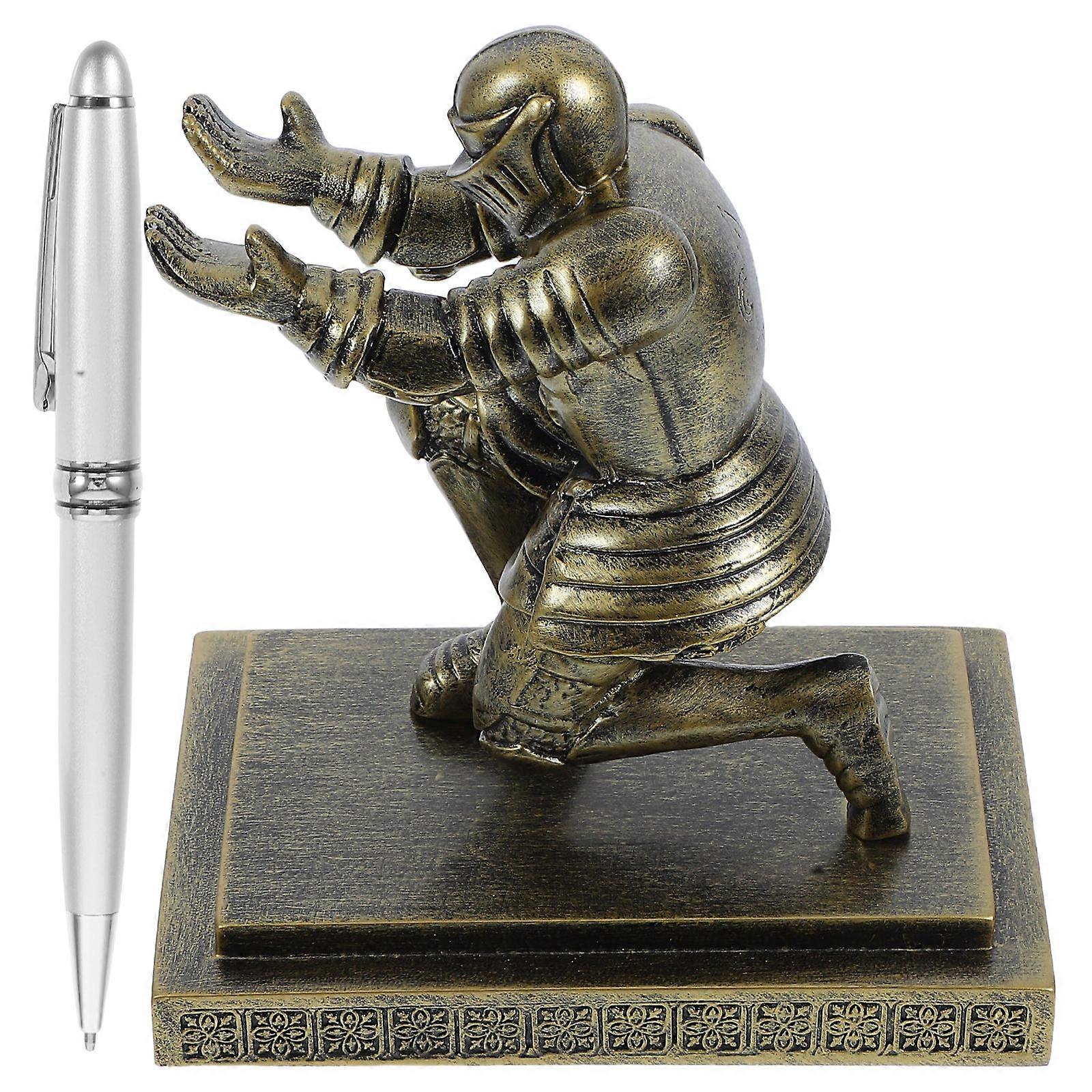 Modern Desk Gadget, Soldier Theme Pen Holder Combining Practicality and Aesthetics