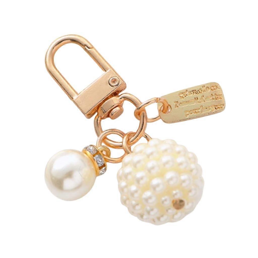 Heart-Shaped Pearl Keychain With Pink Pendant and Round Pearls for Social Events and Outings