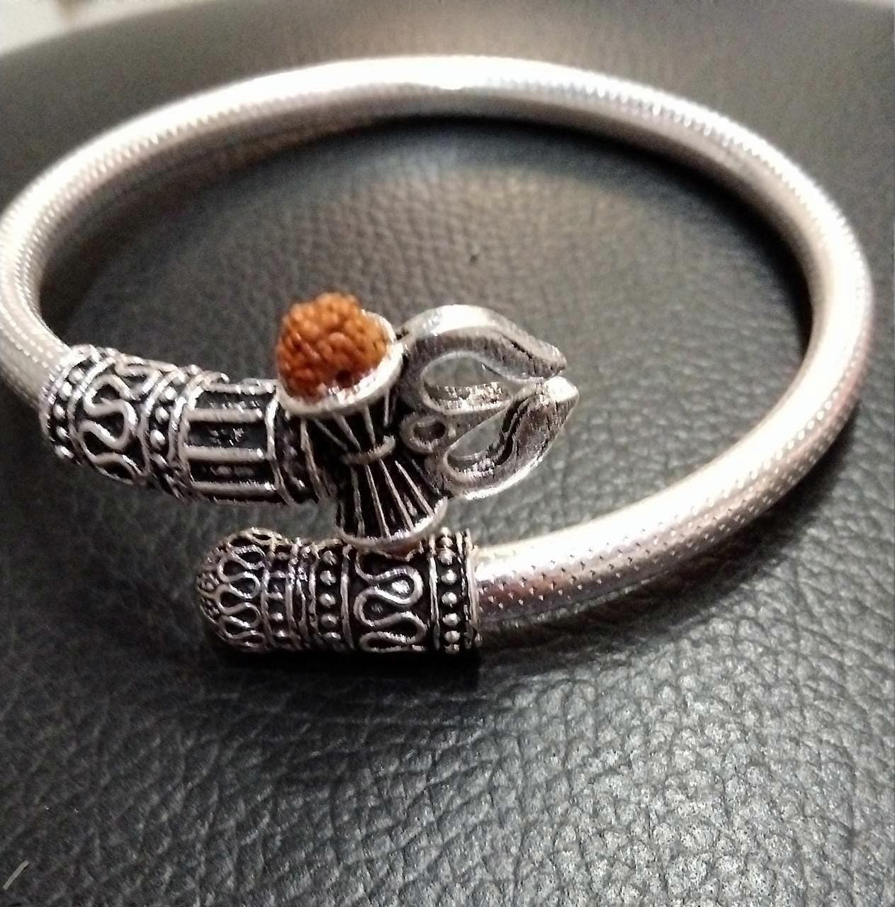 Bahubali Bangle - Silver Plated