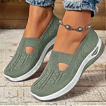 Women‘s Classic Casual Loafers, Slip-On Design, Versatile Flat Shoes for Business Casual and Weekend Style. Green 36