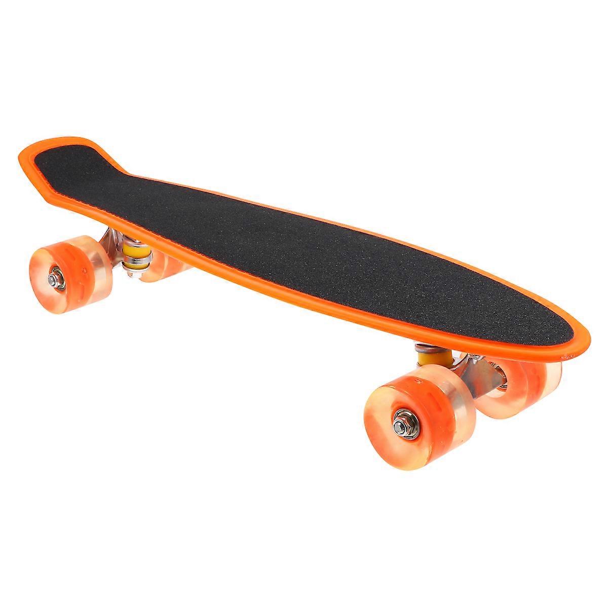 Smooth Sliding Single Skateboard Suitable For Leisure Sports And Urban Riding With 56Cm Size 1Pack