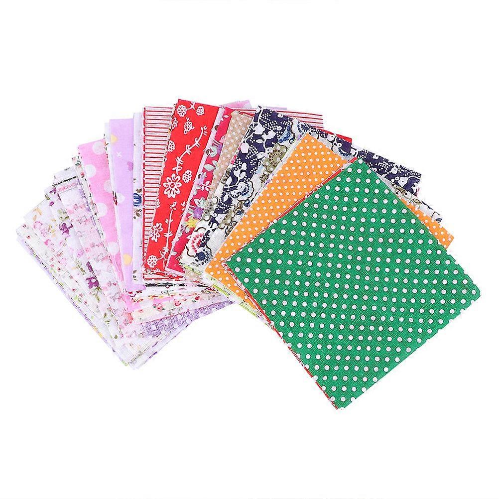 100Pcs 10x10cm DIY Cotton Fabric Square Printing Cloth Patchwork Fabric Sewing Fabric for DIY Craft (Random Color Mixed Style Dot Floral Plain Cloth)