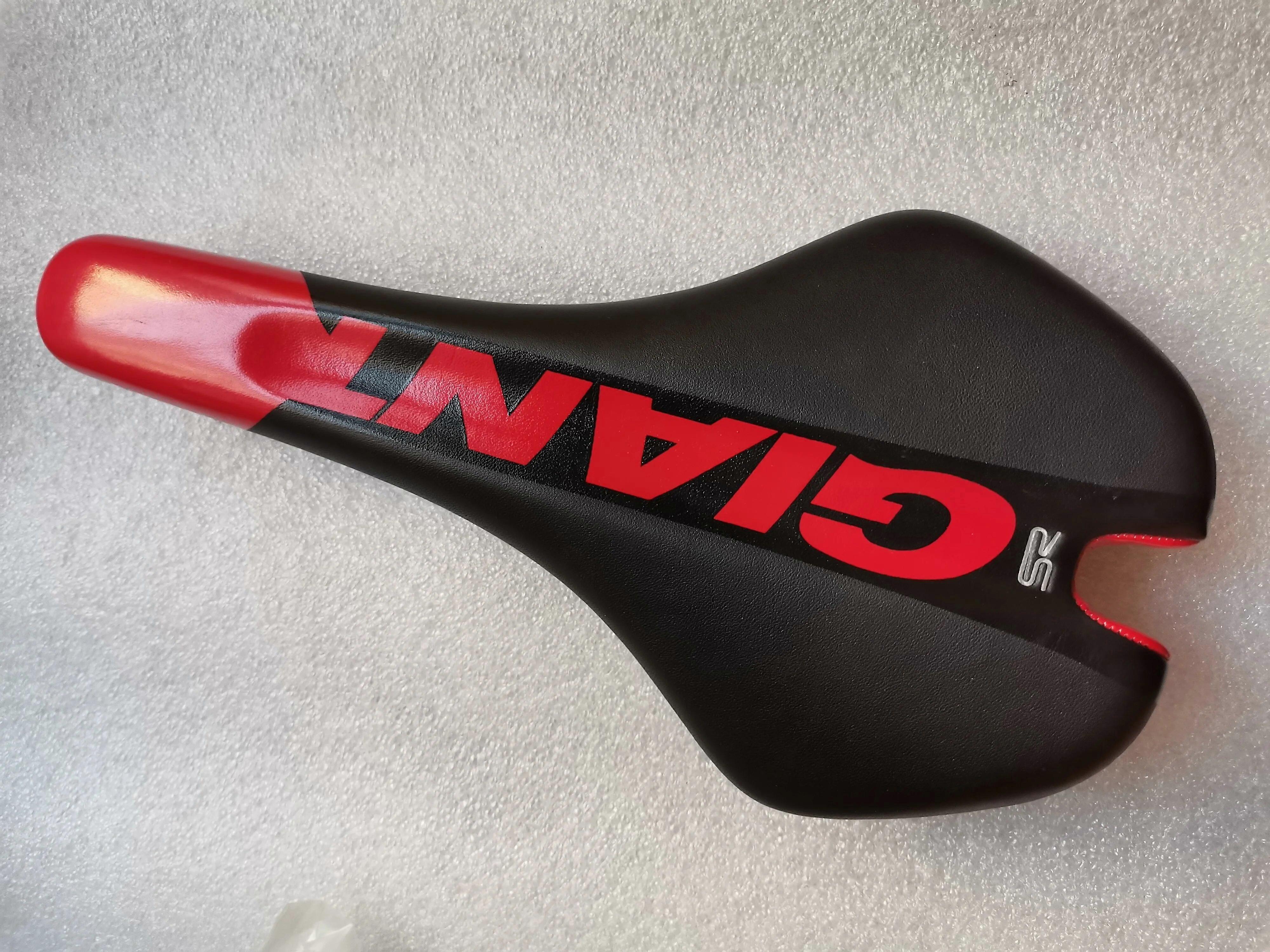 GIANT SADDLE SEAT MTB ROAD SR SETA S1 BY SELLE ROYAL CRMO RAILS STORE DISPLAY
