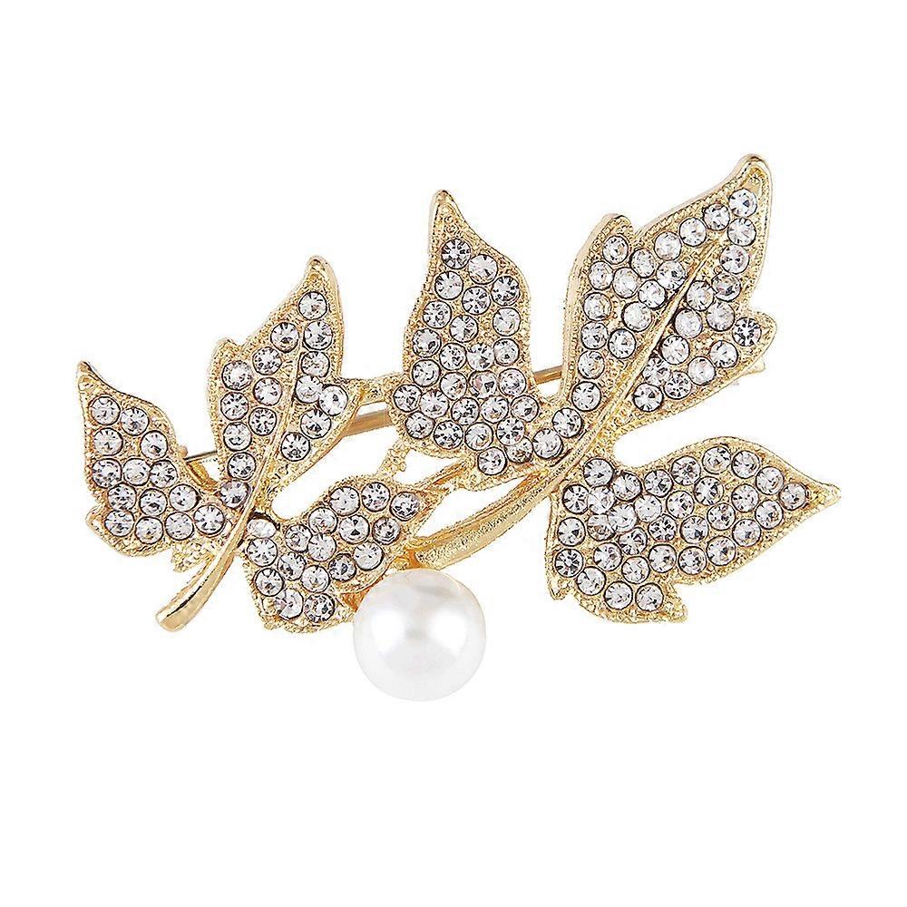 Elegant double maple leaf pearl brooch with diamonds