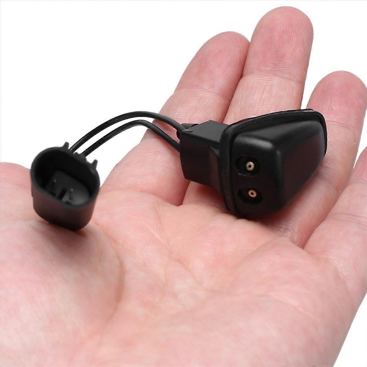 LR048615 Front Windshield Washer Nozzle Jet W/Heated For 