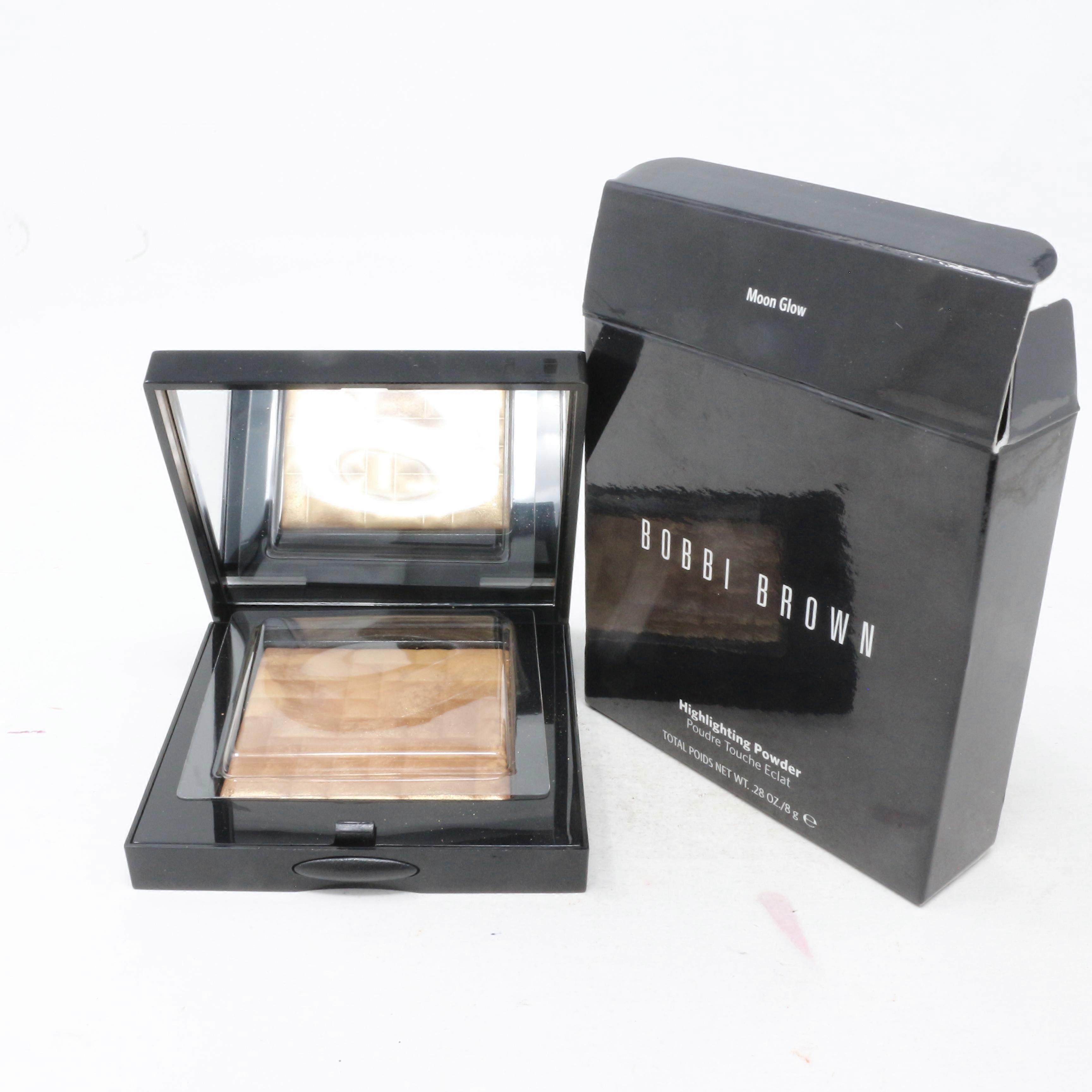 Bobbi Brown Highlighting Powder 0.28oz/8g New With Box
