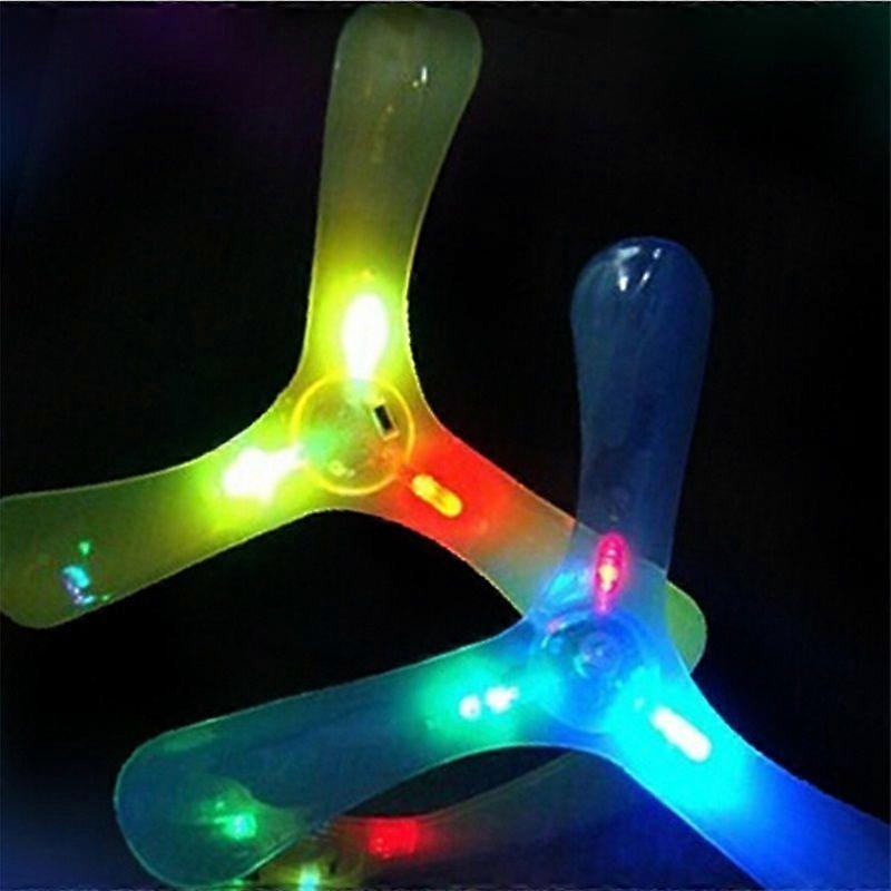 1PCフラッシュライトアップ飛行玩具LED発光ソーサーディスクキッズアウトドア玩具
