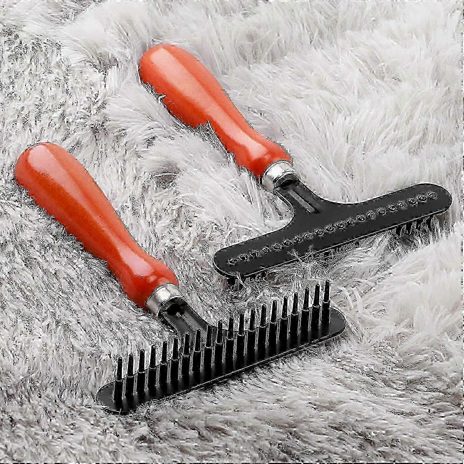 Folding Carpet Rake for Fluffing and Cleaning, Handheld Tool to Refresh Rugs and Remove Pet Hair, Restore Softness to Fibers